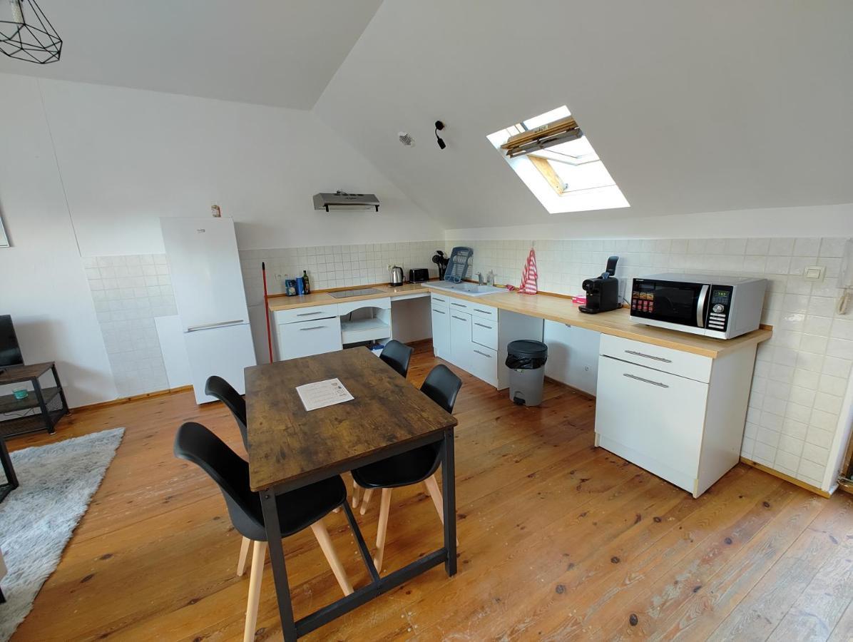 Cosy Appartement 2 Chambres Pont-de-lʼArche المظهر الخارجي الصورة