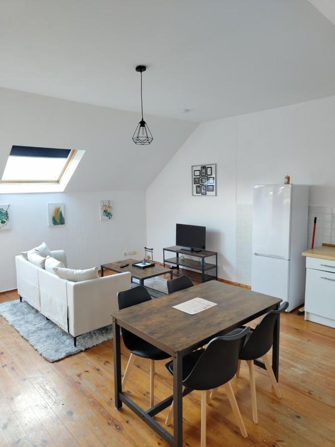 Cosy Appartement 2 Chambres Pont-de-lʼArche المظهر الخارجي الصورة